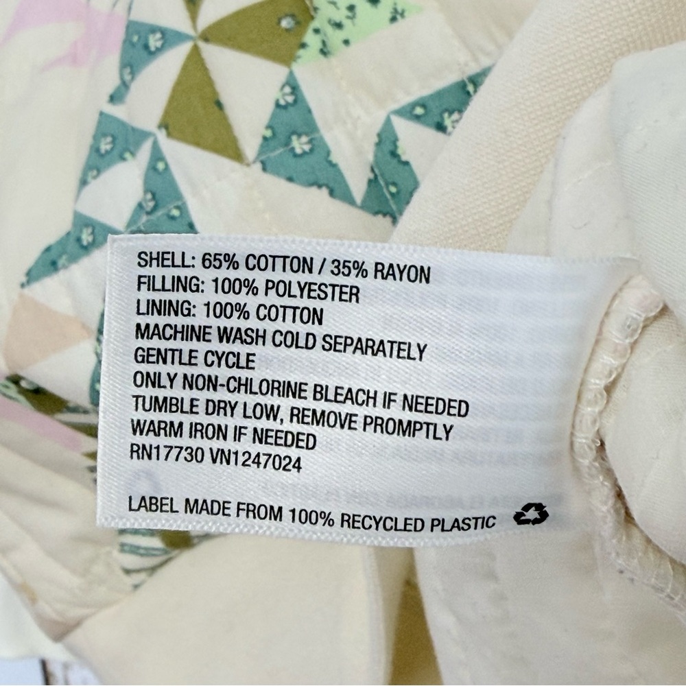 Universal Thread Cream Quilt Pattern Sweater. Siz… - image 4